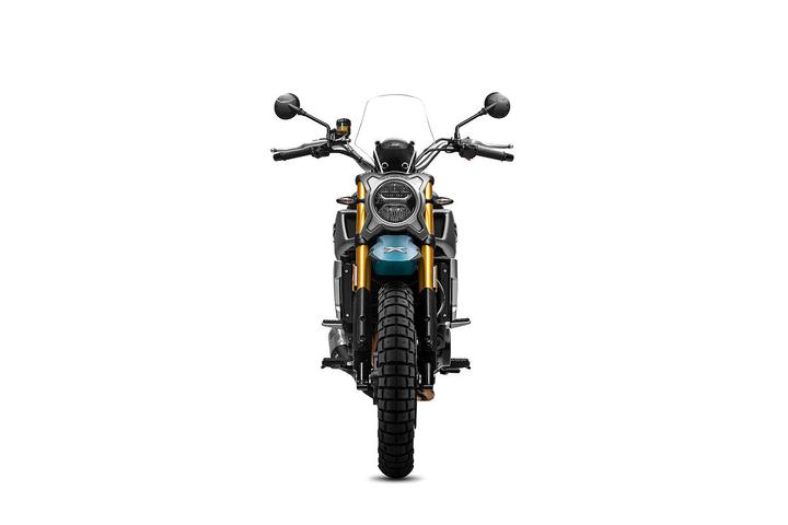 CF Moto 700CL X adventure front facing.