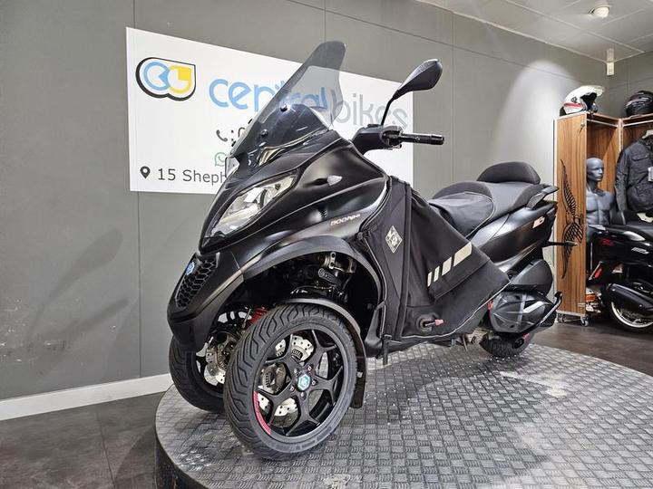 Piaggio MP3 500 Sport Advanced HPE 2020 Black 14