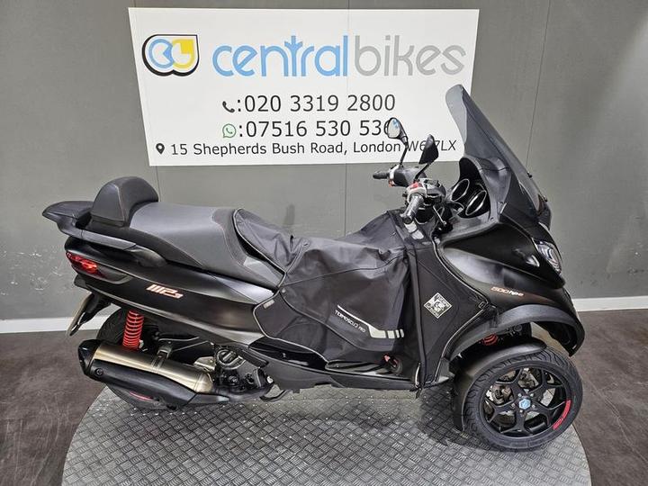 Piaggio MP3 500 Sport Advanced HPE 2020 Black 8