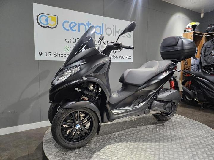 Piaggio MP3 300 300 HPE Sport CVT Euro 5 2021 Black 20