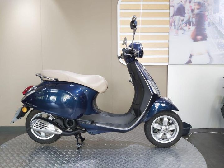 Vespa Primavera 50 2014