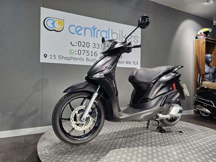 Piaggio Liberty 125 125 S CVT Euro 5 2022 Black 26