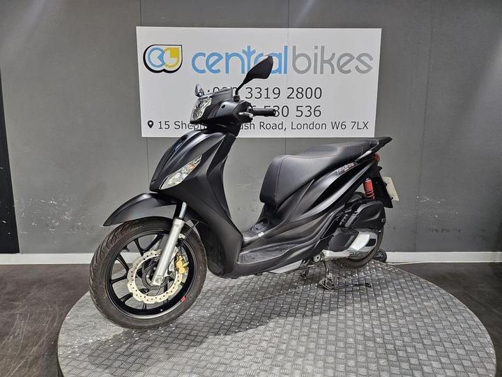 Piaggio Medley 125 125 S CVT Euro 5 2023 Black 20