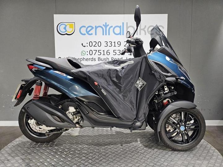 Piaggio MP3 300 Sport HPE E5 2022 Blue