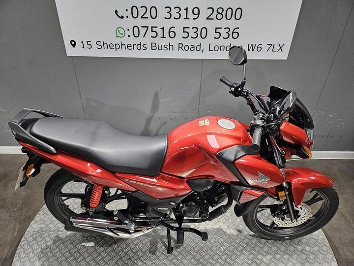 Honda CB125F 125 125 2024 Red 6