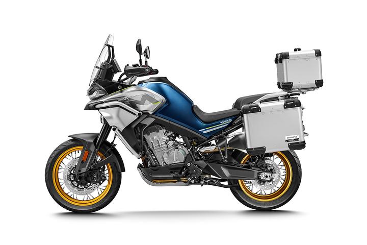 CF Moto 800MT touring twilight blue left facing with luggage box