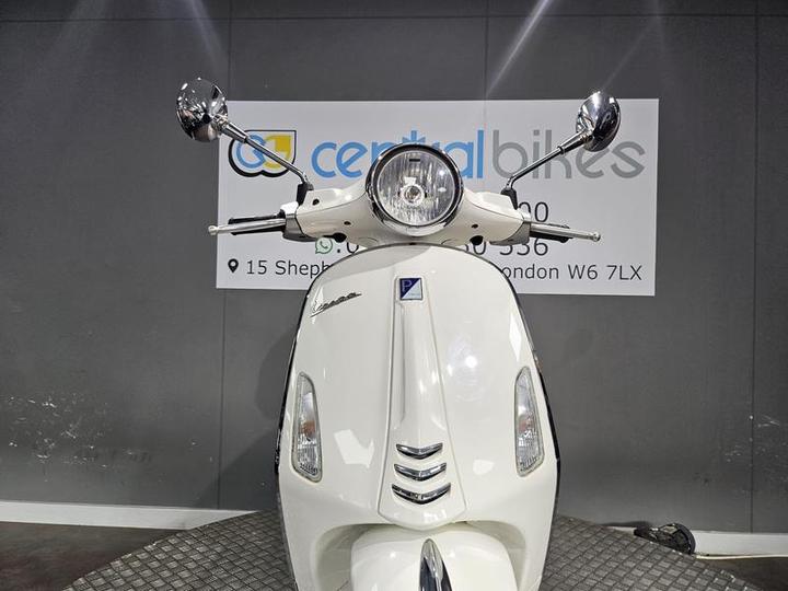 Piaggio Vespa Primavera 50 50 2T CVT 2016 White 28