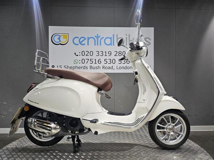 Piaggio Vespa Primavera 125 ABS 2020 White 1