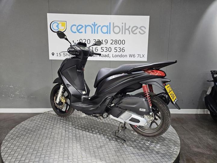 Piaggio Medley 125 125 S CVT Euro 5 2023 Black 16