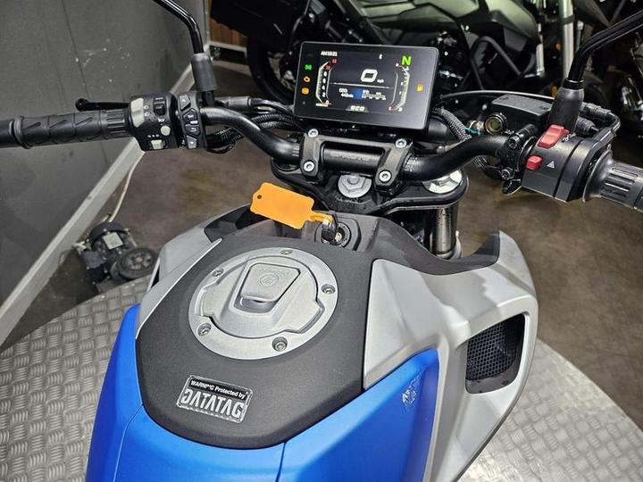 CFMOTO 300NK 2024 Blue 10