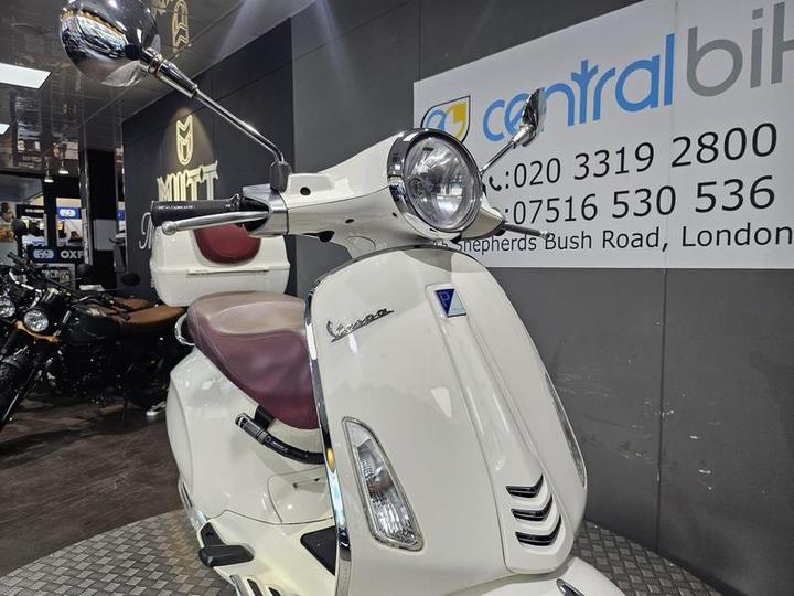 Piaggio Vespa Primavera 50 50 2T CVT 2016 White 5