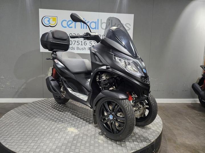 Piaggio MP3 300 300 HPE Sport CVT Euro 5 2021 Black 25