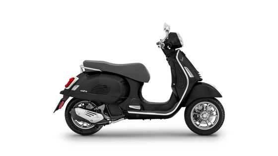 Vespa GTS 125 RST E5 Beige Nero Right