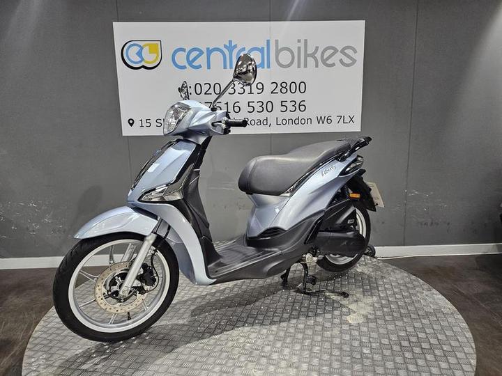 Piaggio Liberty 50 50 CVT Euro 5 2024 Grey 24