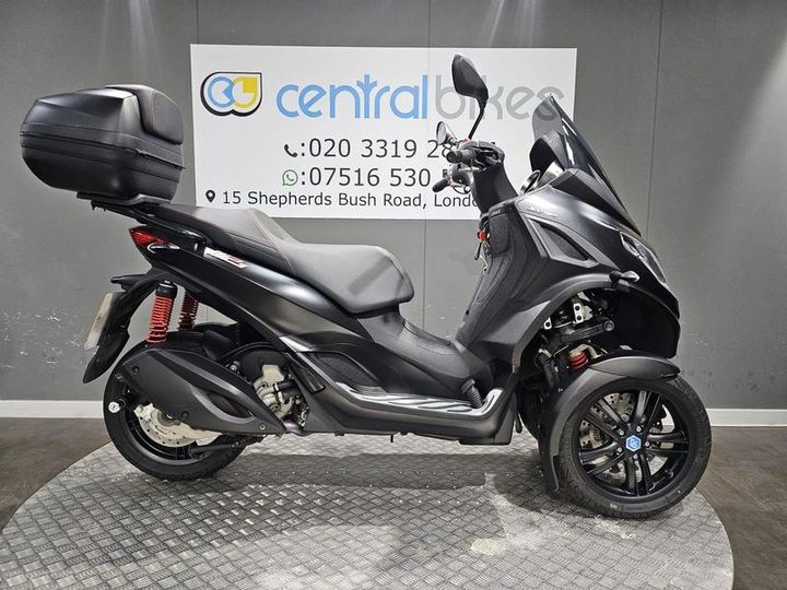 Piaggio MP3 300 HPE Sport CVT Euro 5 2021 Black