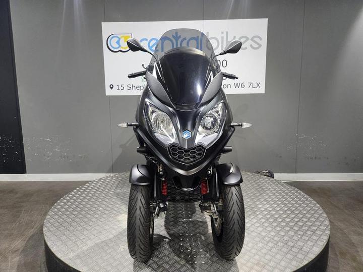 Piaggio MP3 300 300 HPE Sport CVT Euro 5 2021 Black 24