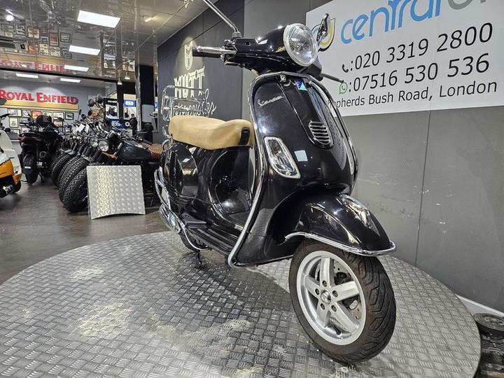 Piaggio Vespa LX 125 125 2013 Black 4