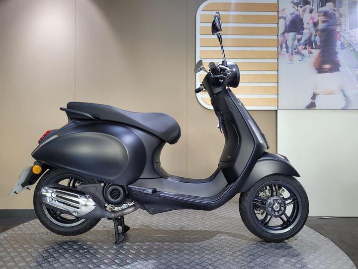 Vespa Primavera 50 S 2025