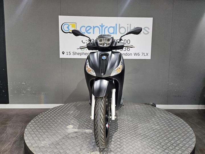 Piaggio Medley 125 125 S CVT Euro 5 2023 Black 22