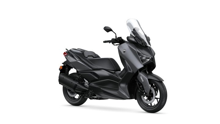 Yamaha 2024 XMAX 300 A sleek black Yamaha XMAX scooter with a modern design, featuring a large windshield, comfortable seating, and prominent wheels, set against a white background.