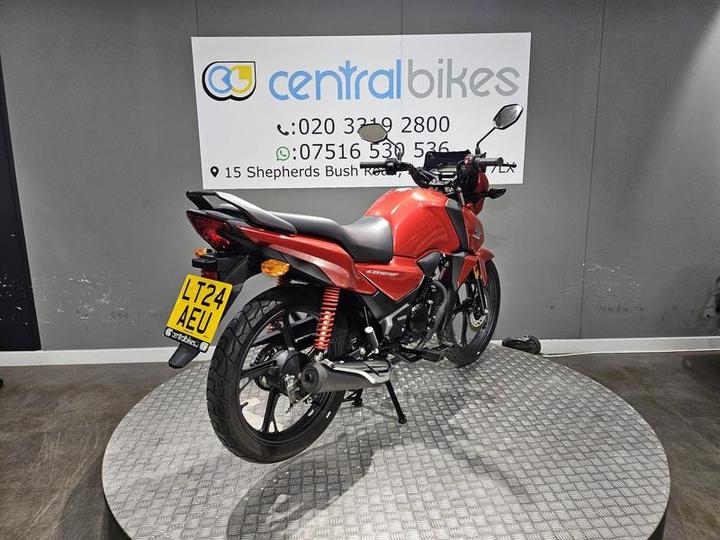 Honda CB125F 125 125 2024 Red 12