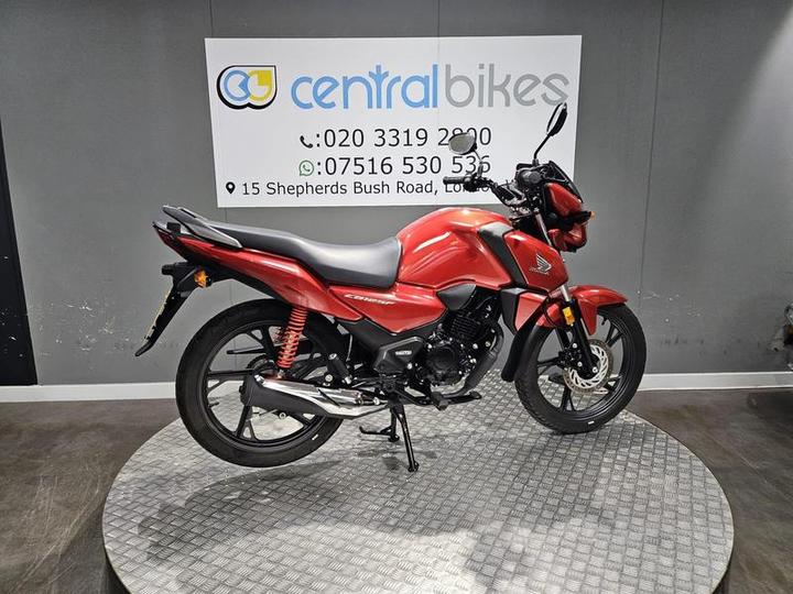 Honda CB125F 125 125 2024 Red 11